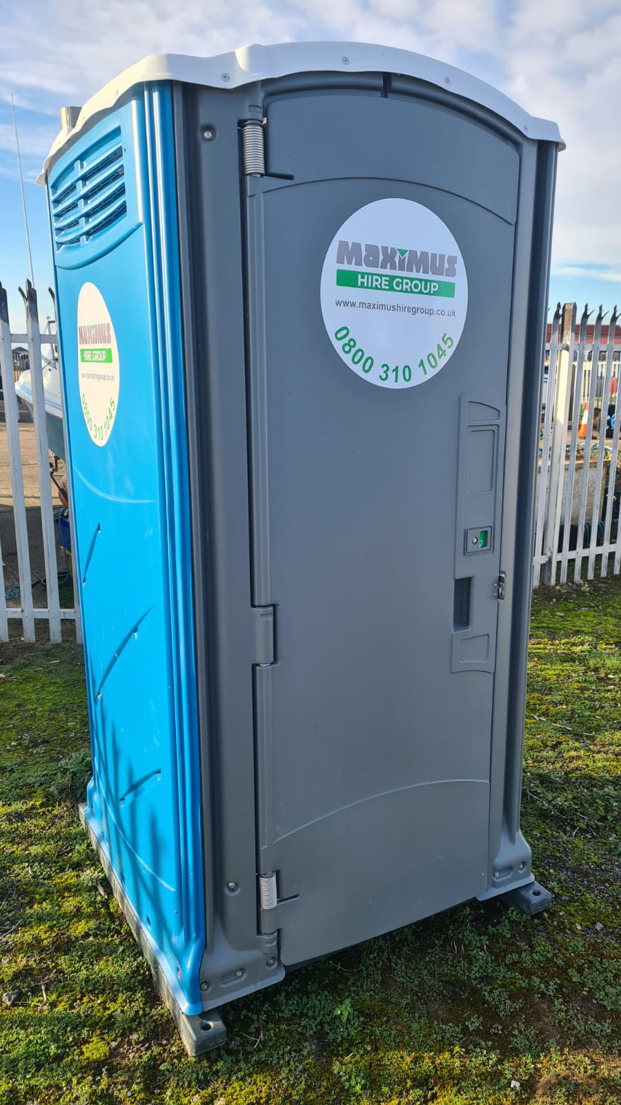 construcion site portable loo